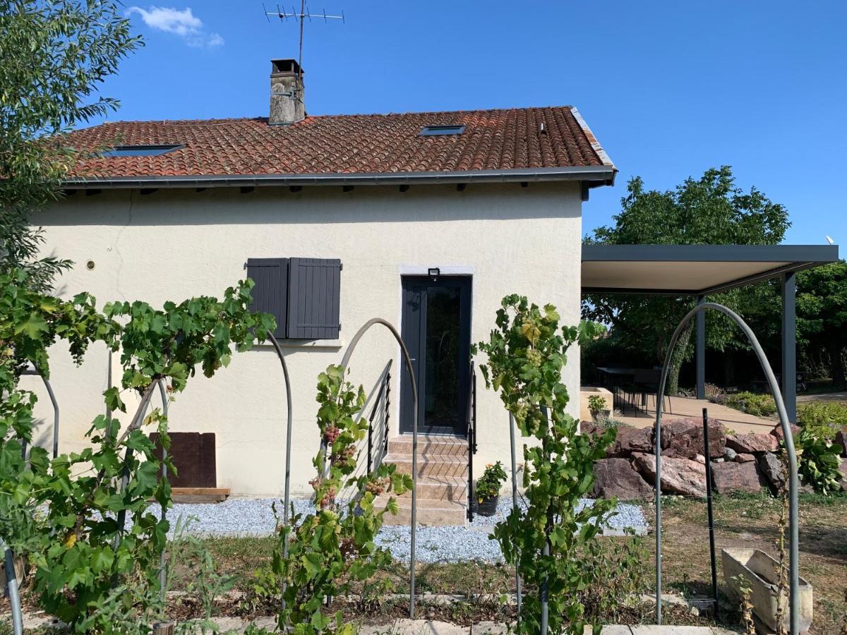 Le Grain De Louise Acomodação com café da manhã Lancié Exterior foto